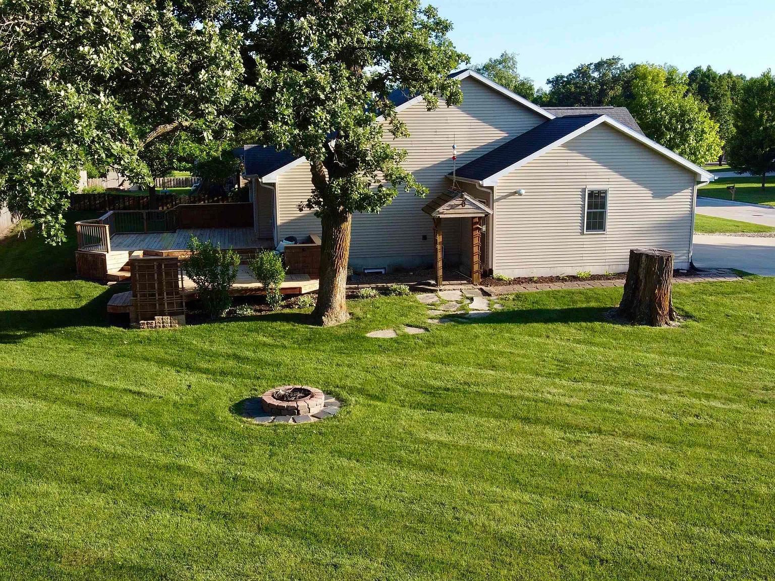 507 Hickory Ln Jefferson, IA 50129 - Thumbnail 5