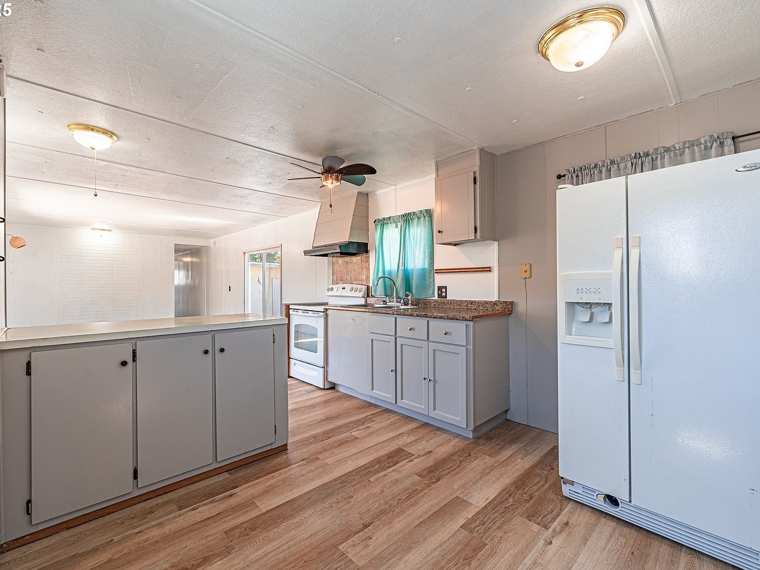 34956 Seavey Loop Rd UNIT 11 Eugene, OR 97405 - Thumbnail 5