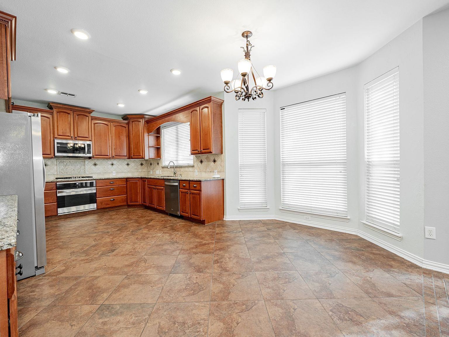 1805 Sumac Dr Flower Mound, TX 75028 - Thumbnail 5