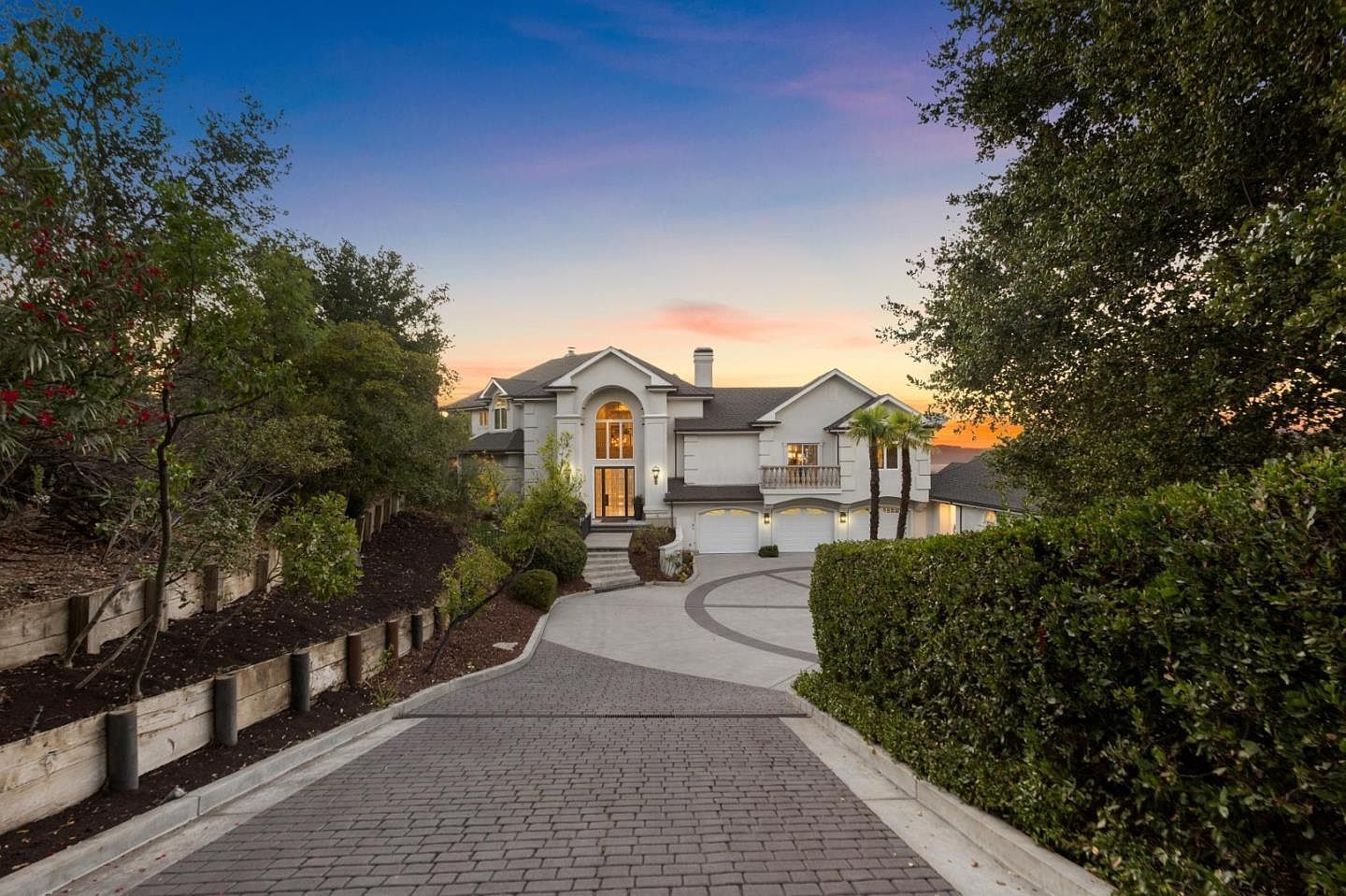 16383 Aztec Ridge Dr Los Gatos, CA 95030 - Thumbnail 5