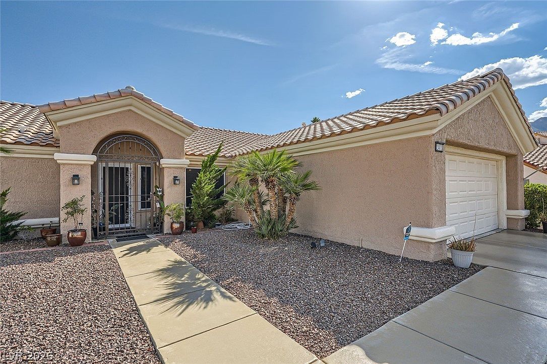 2401 Ocean Edge Ct Las Vegas, NV 89134 - Thumbnail 5