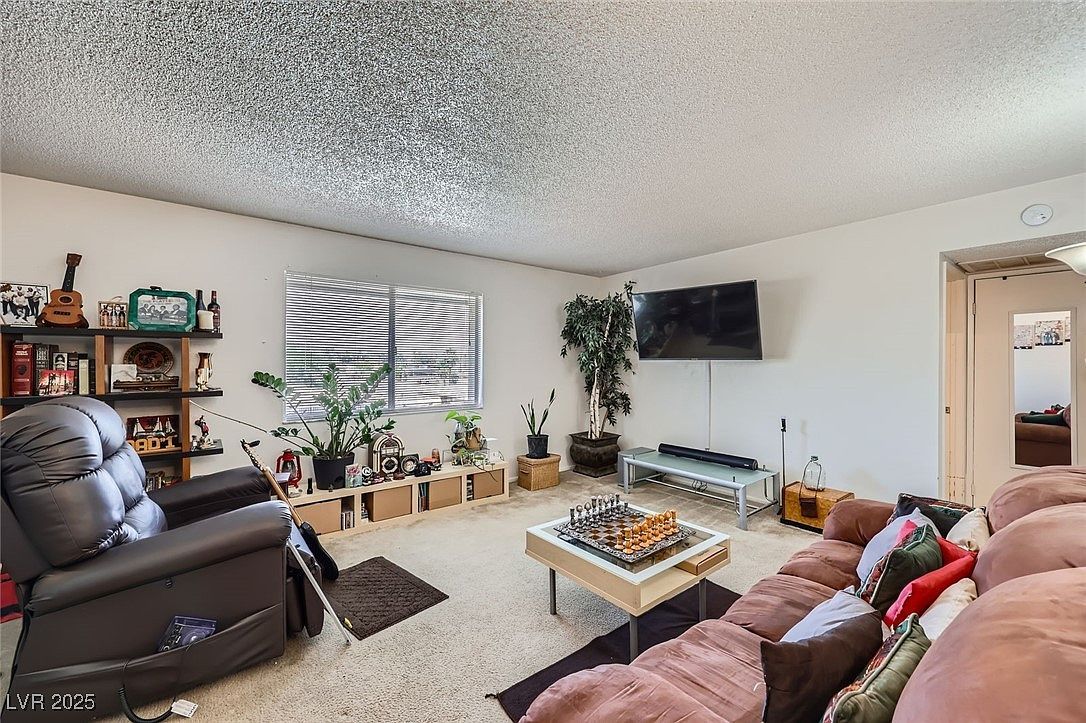 1420 Vegas Valley Dr APT 22 Las Vegas, NV 89169 - Thumbnail 5