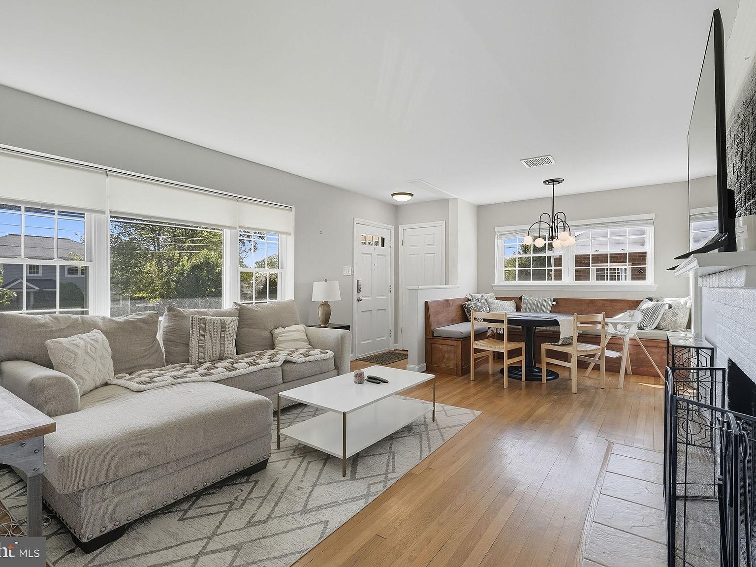 2632 N Sycamore St Arlington, VA 22207 - Thumbnail 5