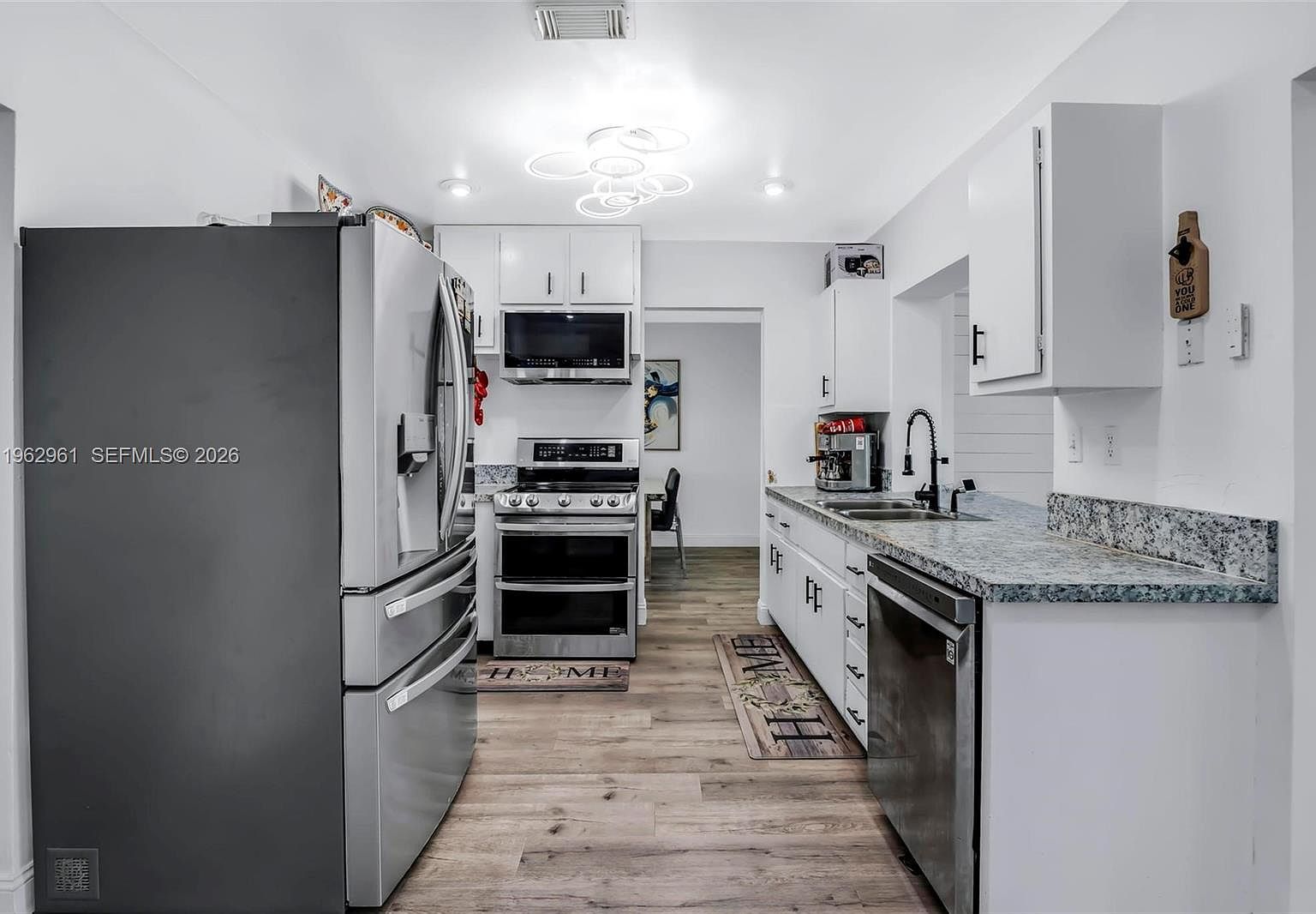 6810 NW 74th Pl Tamarac, FL 33321 - Thumbnail 5