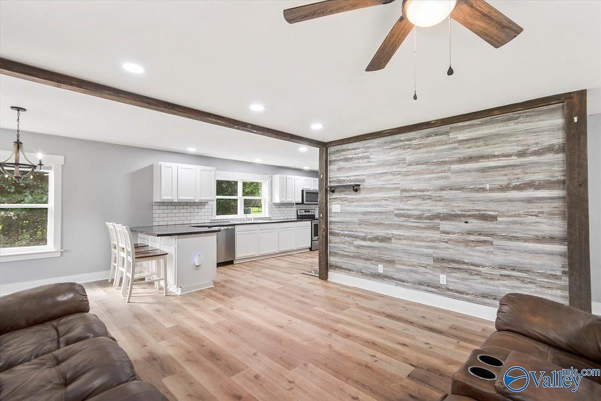 1107 McVille Rd Boaz, AL 35957 - Thumbnail 5