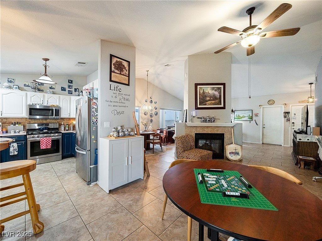 2624 Shakespeare Rd Las Vegas, NV 89108 - Thumbnail 5