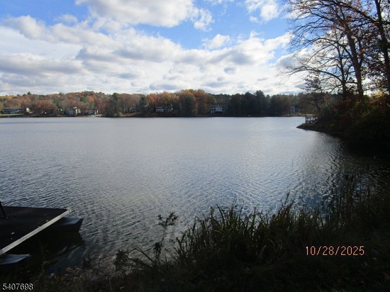 418 Lake Shr N Montague, NJ 07827 - Thumbnail 5