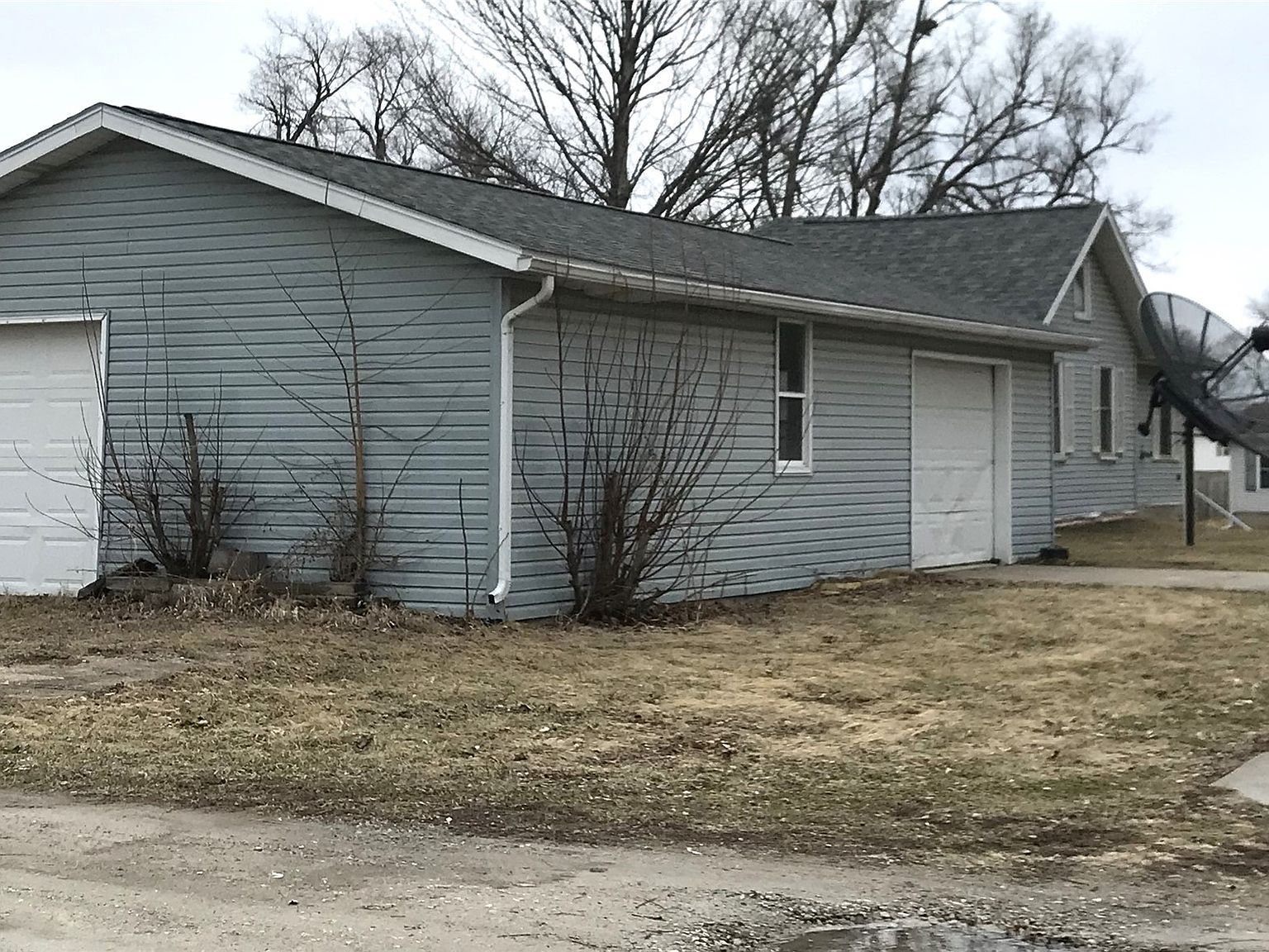211 NE 3rd St Melcher Dallas, IA 50062 - Thumbnail 5