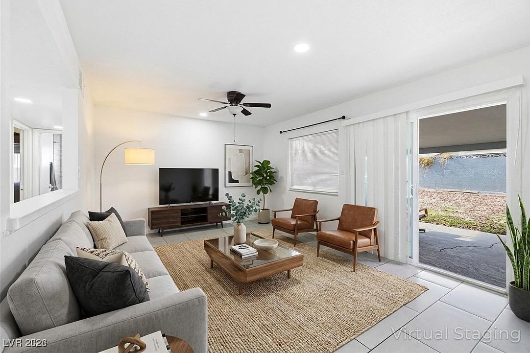 1313 N Mojave Rd Las Vegas, NV 89101 - Thumbnail 5