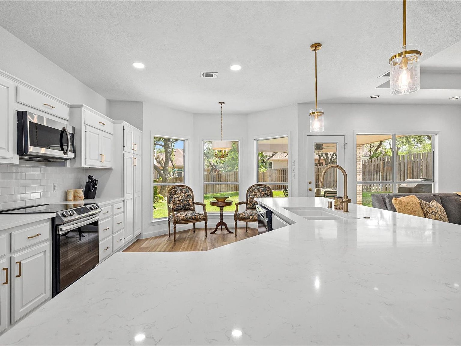 103 El Norte Ct Lakeway, TX 78734 - Thumbnail 5