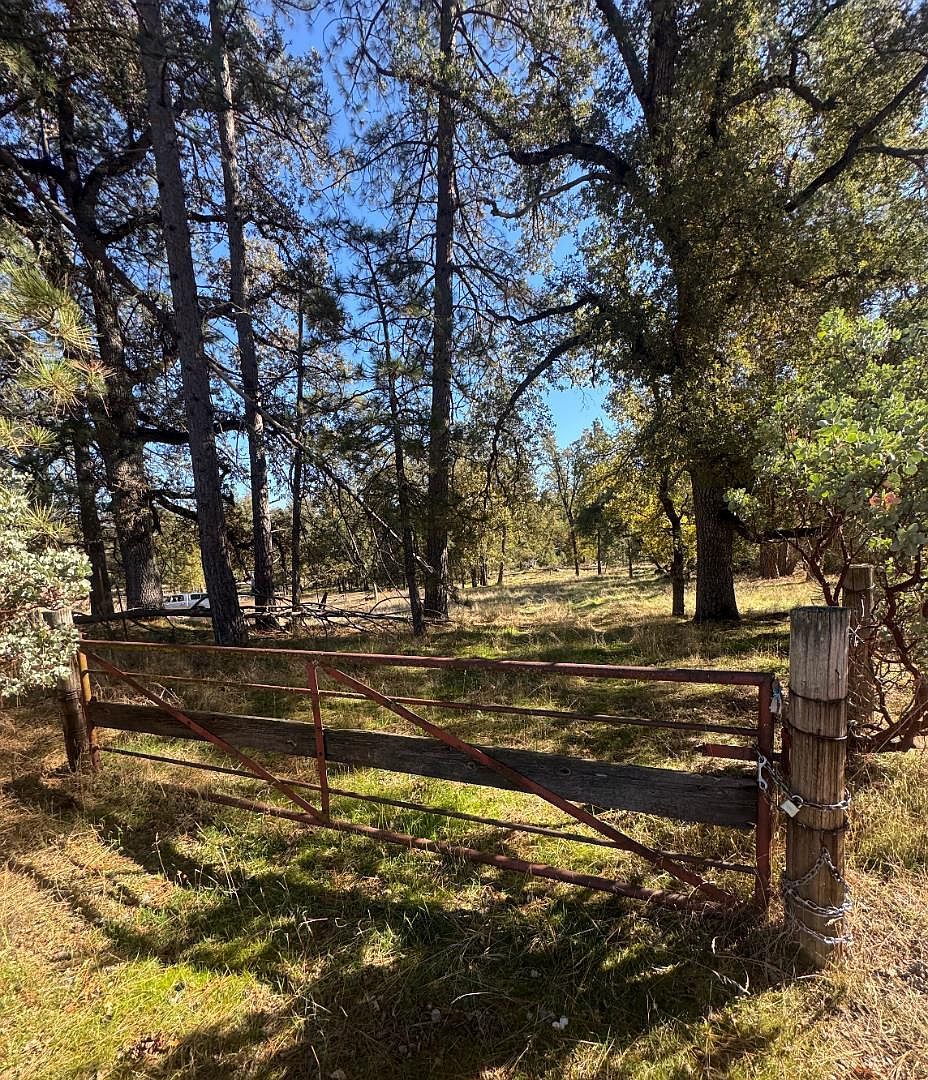 2795 State Highway 49 S Mariposa, CA 95338 - Thumbnail 5