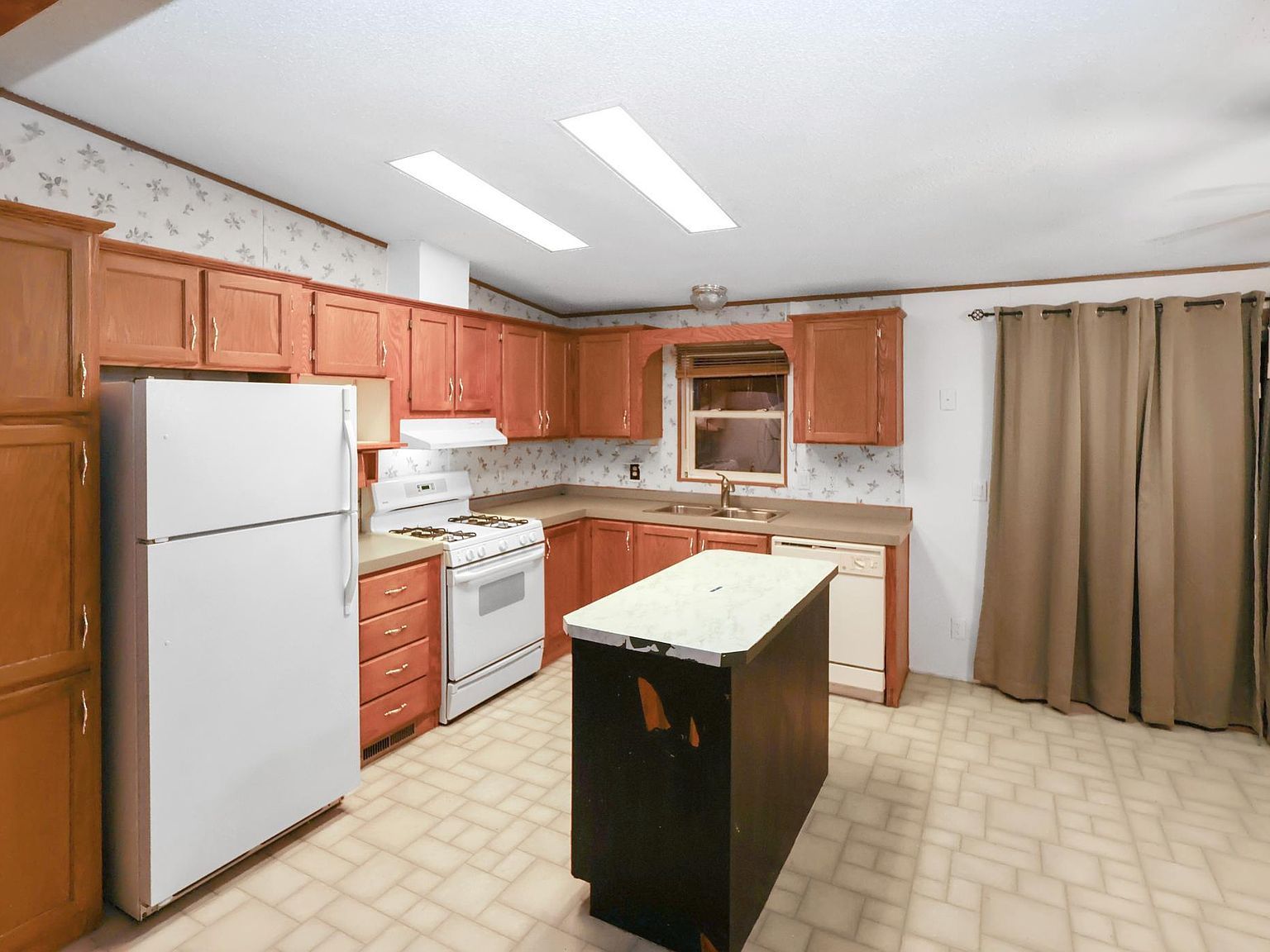 115 Apache St #B Princeton, MN 55371 - Thumbnail 5