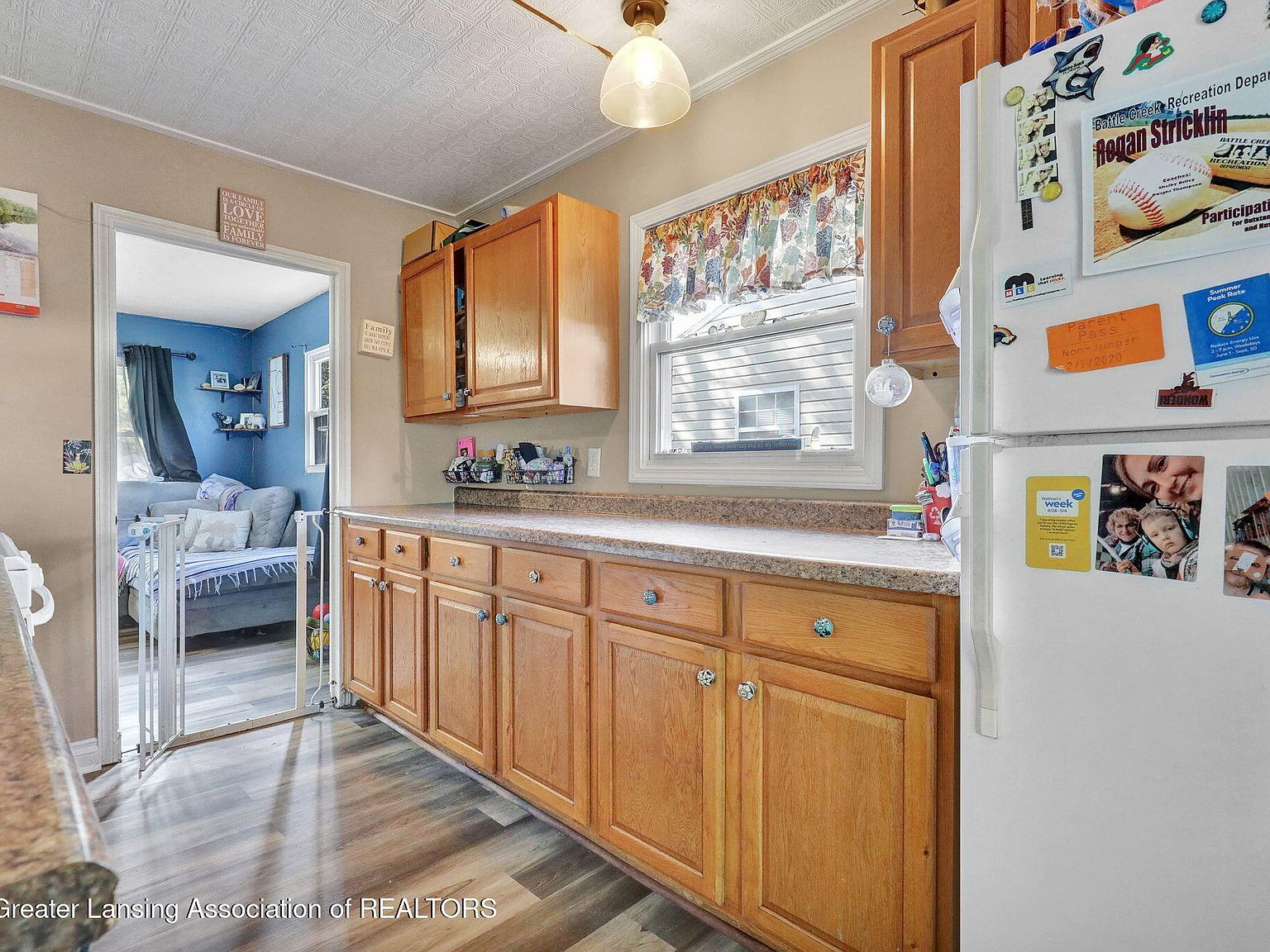 84 Lamora Ave Battle Creek, MI 49037 - Thumbnail 5