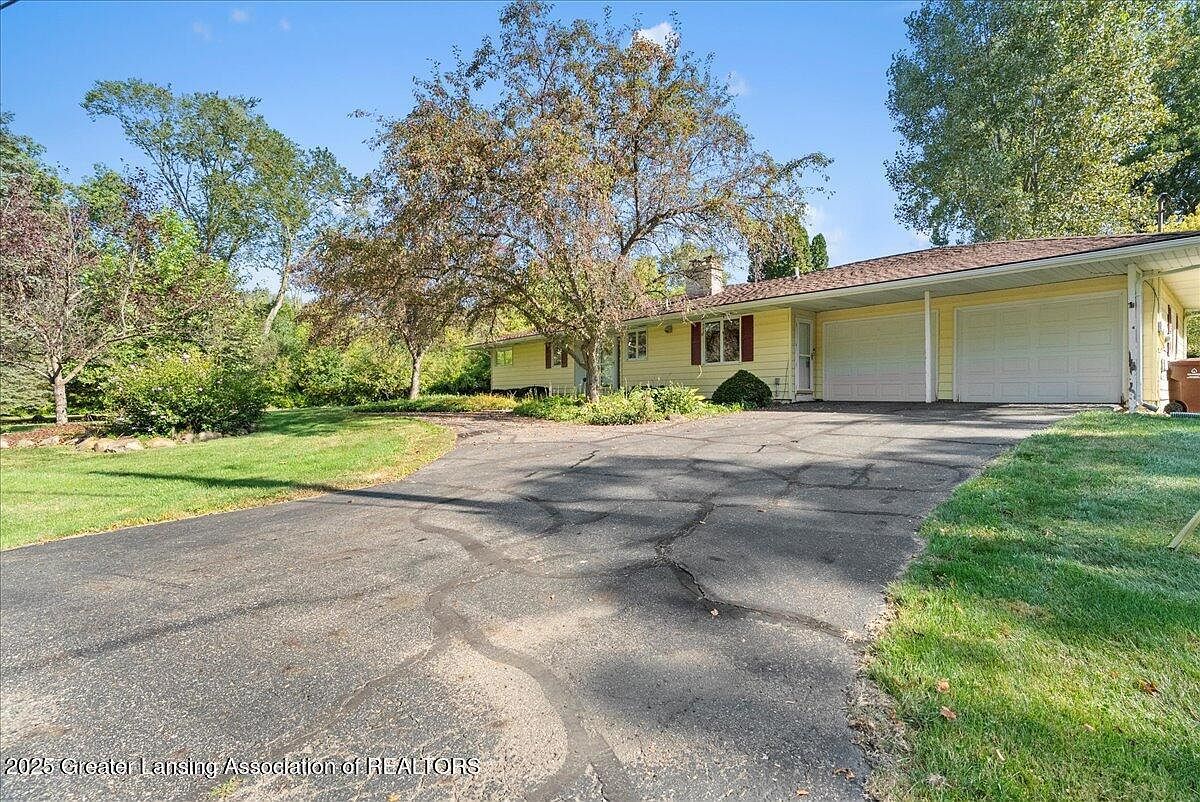 6454 Pleasant River Dr Dimondale, MI 48821 - Thumbnail 5