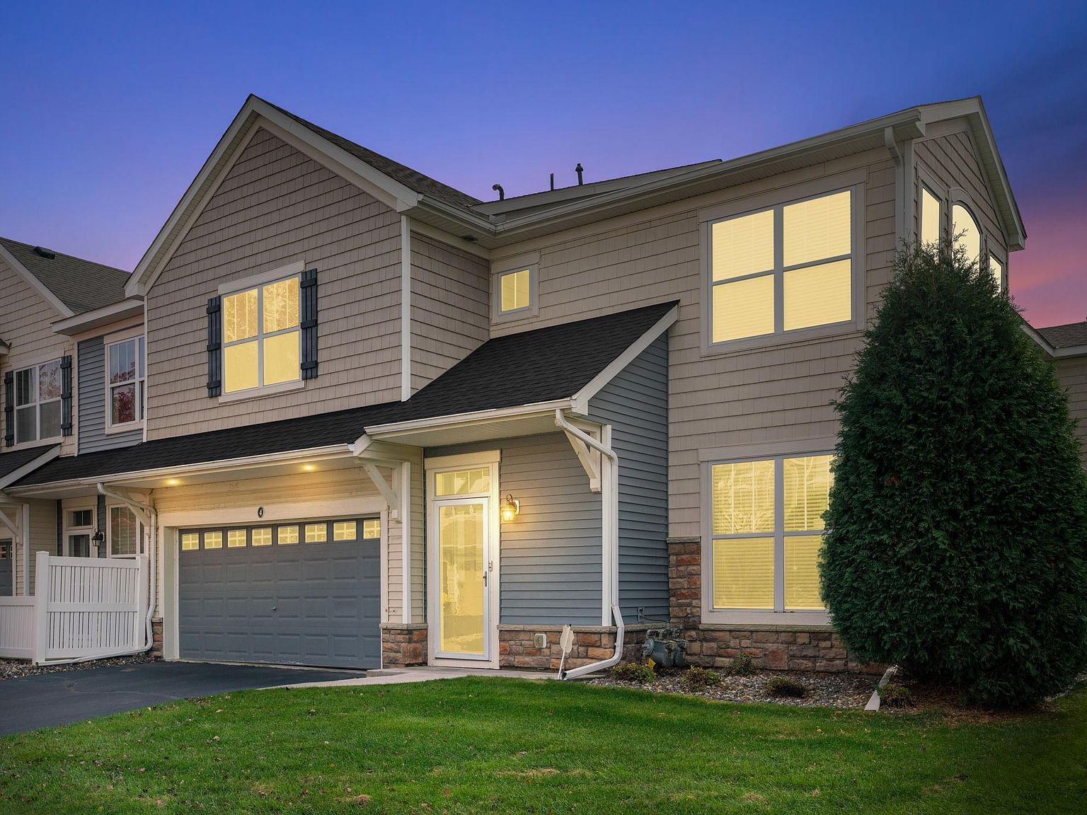 1952 Commonwealth Blvd UNIT 4 Chanhassen, MN 55317 - Thumbnail 5