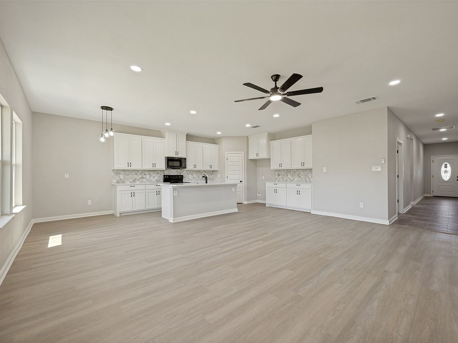 1948 County Road 1255 Savoy, TX 75479 - Thumbnail 5