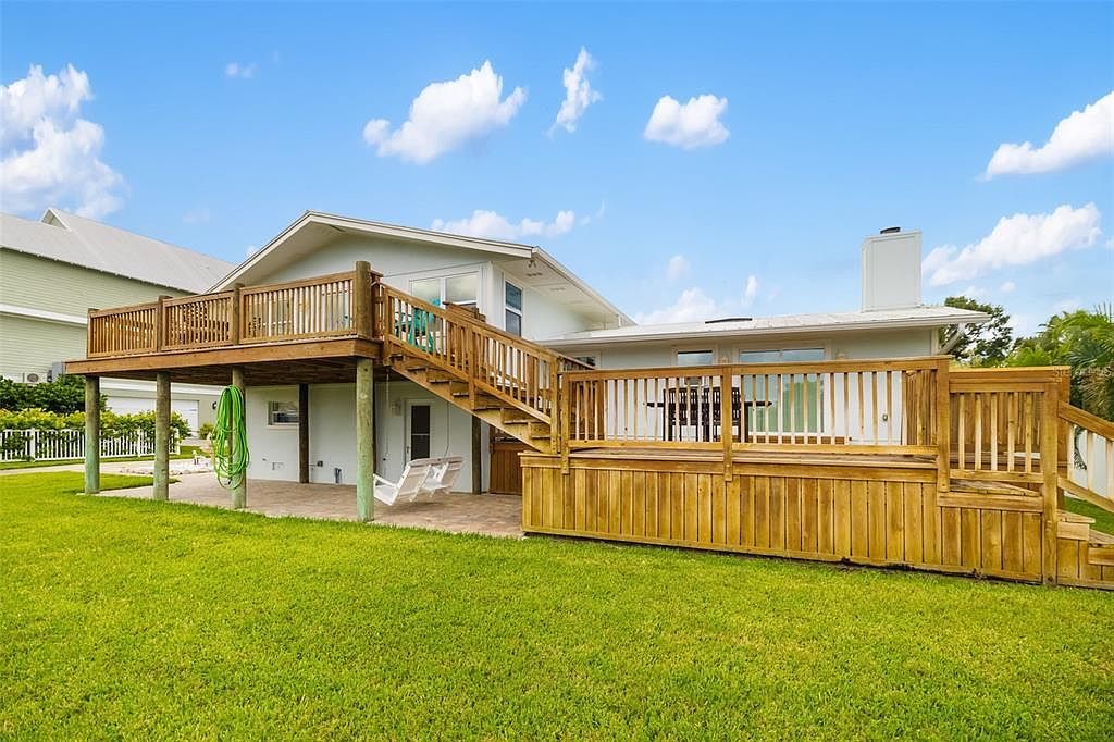 4218 Pompano Ln Palmetto, FL 34221 - Thumbnail 5