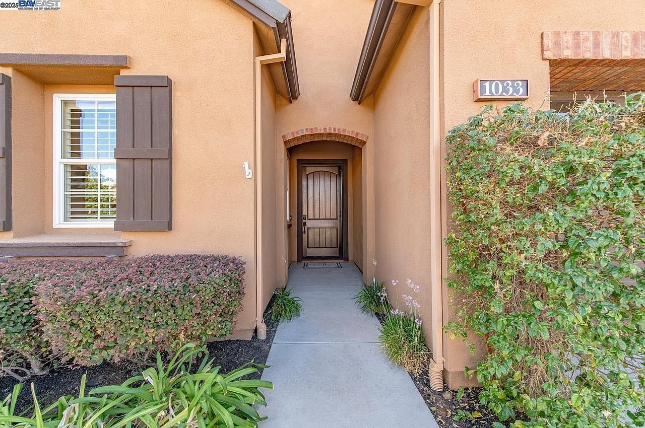 1033 Malbec Ln Brentwood, CA 94513 - Thumbnail 5