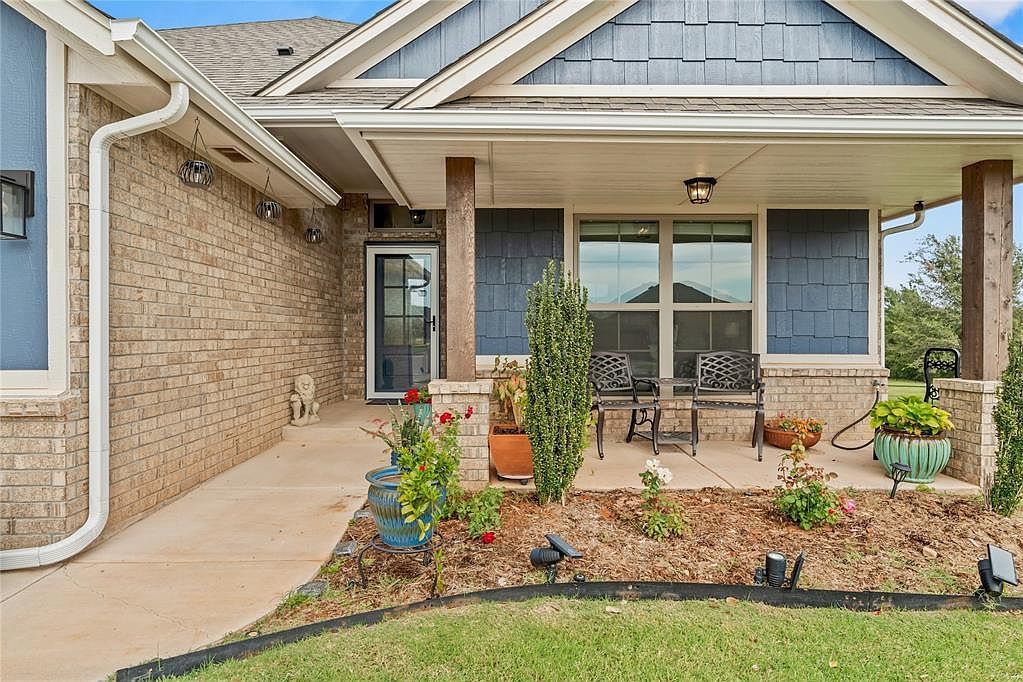 2253 N Peyton Ct Mustang, OK 73064 - Thumbnail 5