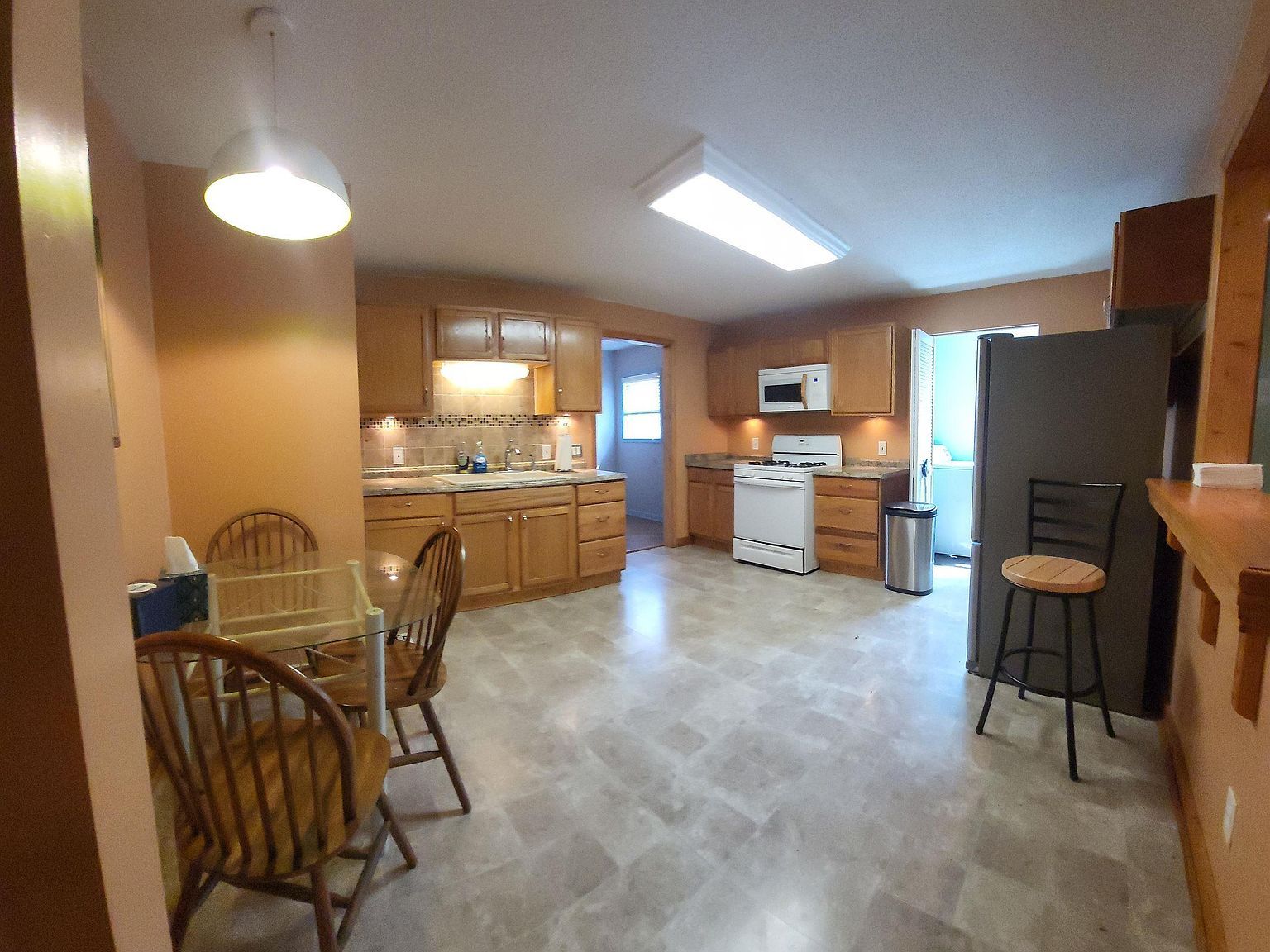 324 E Nettleton Ave Jonesboro, AR 72401 - Thumbnail 5