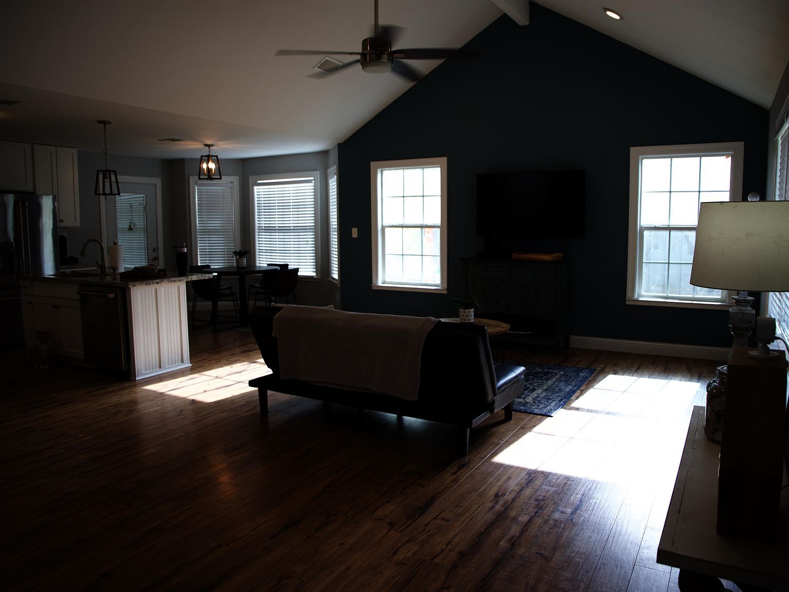 855 Goliad St Vidor, TX 77662 - Thumbnail 5