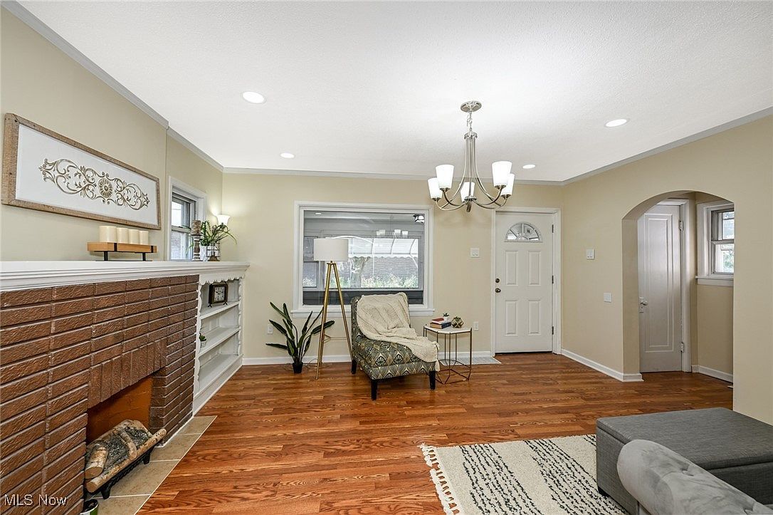 614 Parkview Ave Akron, OH 44310 - Thumbnail 5