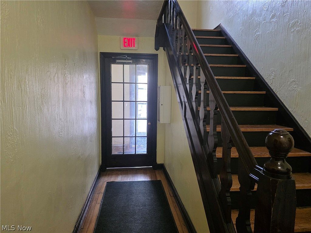 15610 Van Aken Blvd APT 18 Shaker Heights, OH 44120 - Thumbnail 5