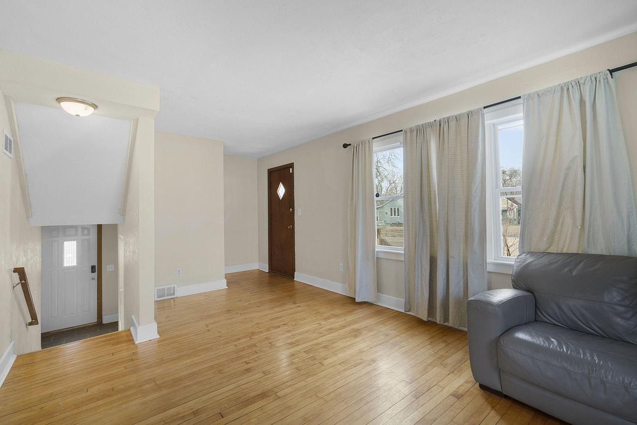 5064 N 56th St Milwaukee, WI 53218 - Thumbnail 5