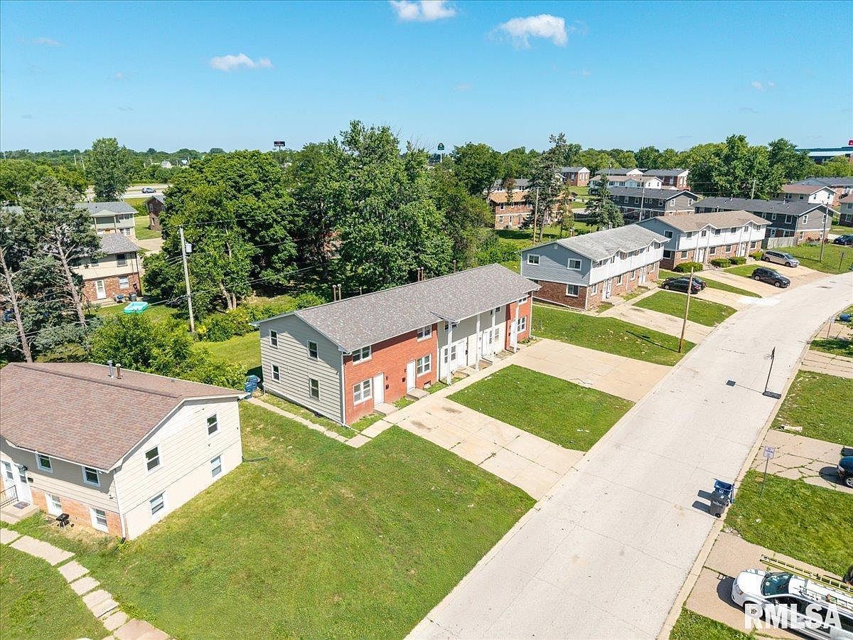 2704 Magnolia Dr Bettendorf, IA 52722 - Thumbnail 5