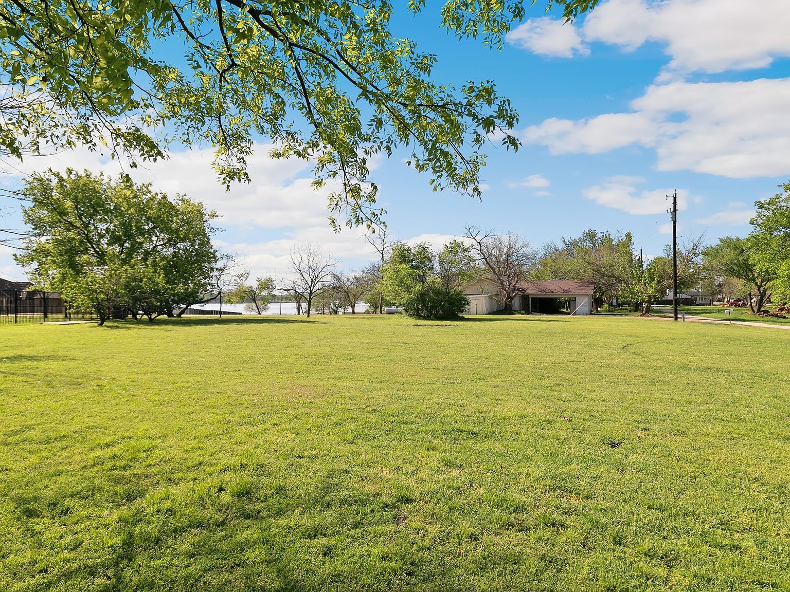 Highline Ln Little Elm, TX 75068 - Thumbnail 5
