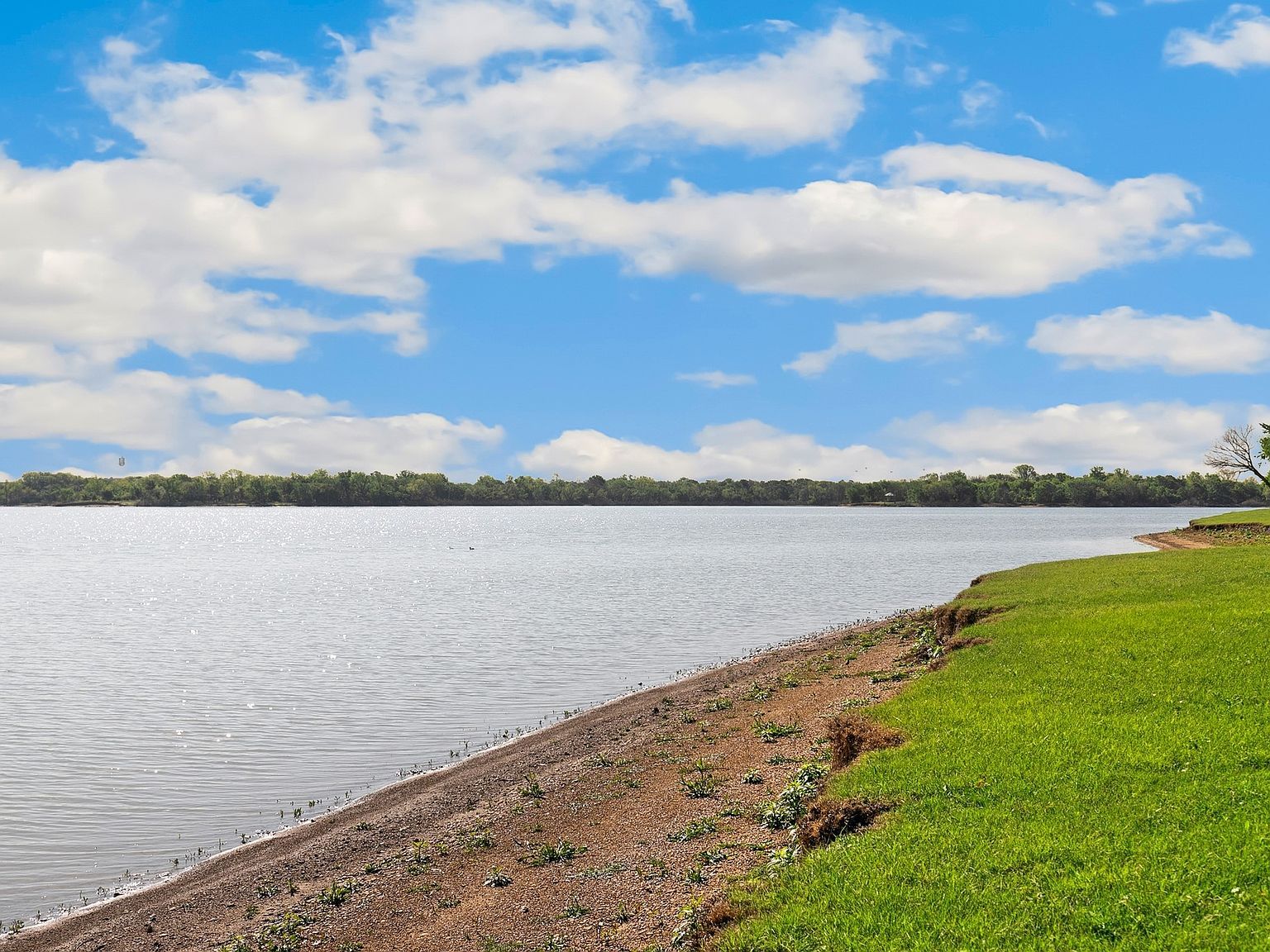 1120 Loneta Ln Little Elm, TX 75068 - Thumbnail 5