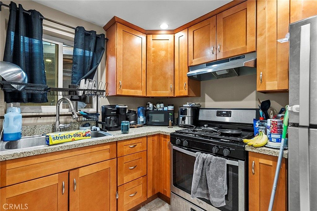 13191-13189 Herron St Sylmar, CA 91342 - Thumbnail 5