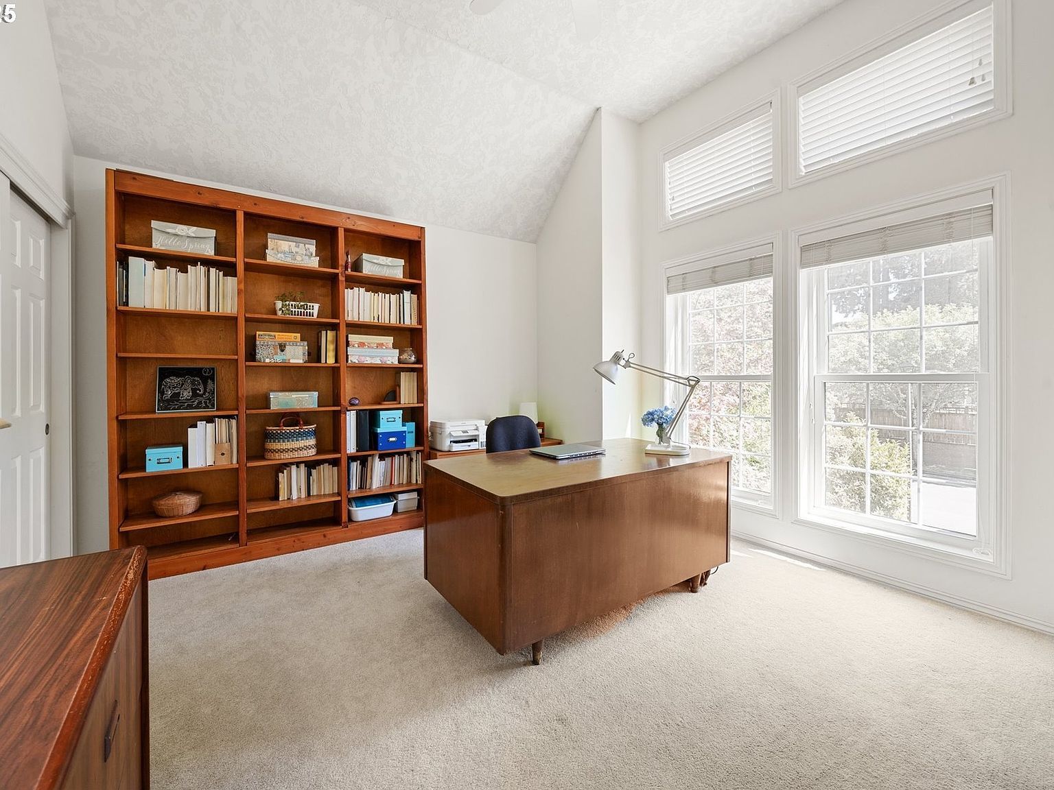 10495 SW Kellogg Dr Tualatin, OR 97062 - Thumbnail 5