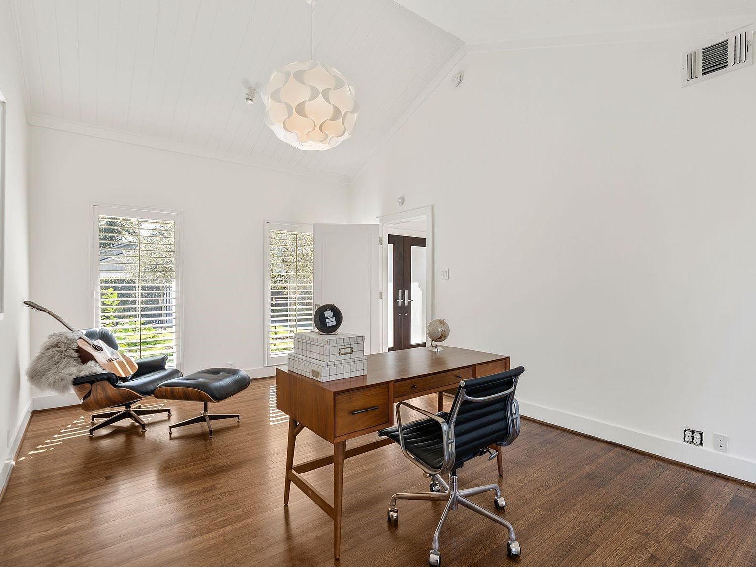 7702 Woodway Dr Houston, TX 77063 - Thumbnail 5