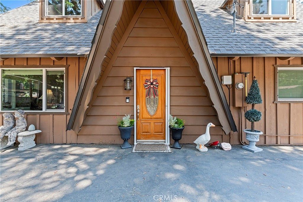 31466 Onacrest Dr Running Springs, CA 92382 - Thumbnail 5