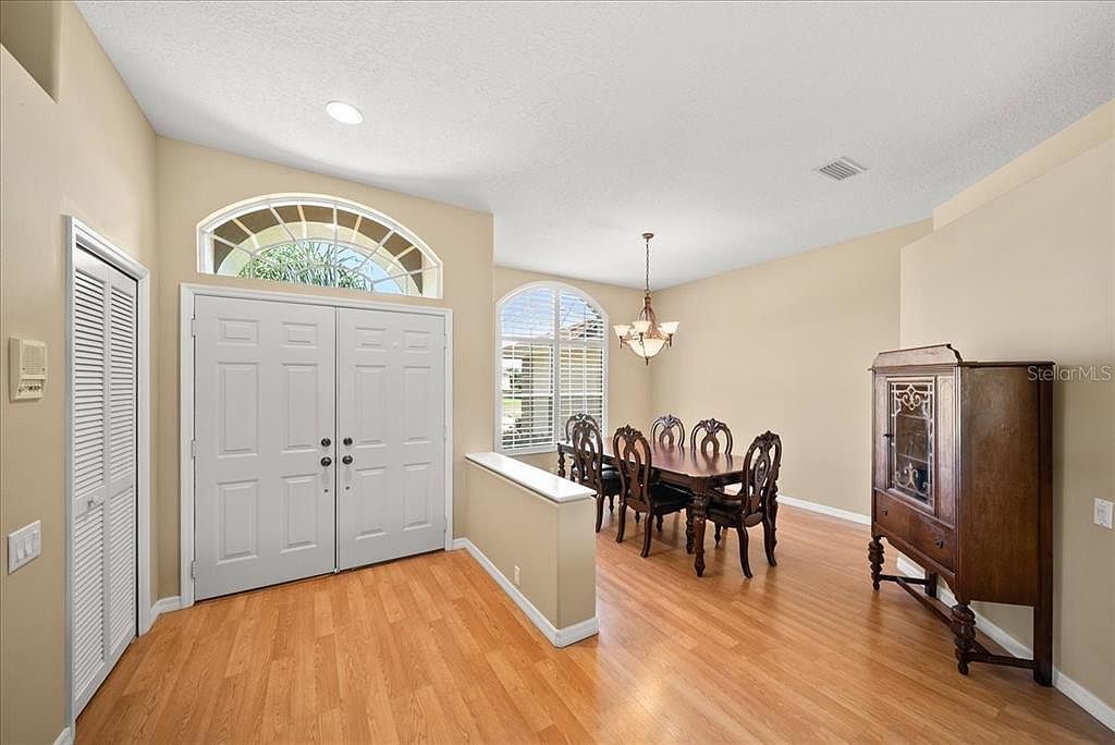 4321 Presidential Avenue Cir E Bradenton, FL 34203 - Thumbnail 5