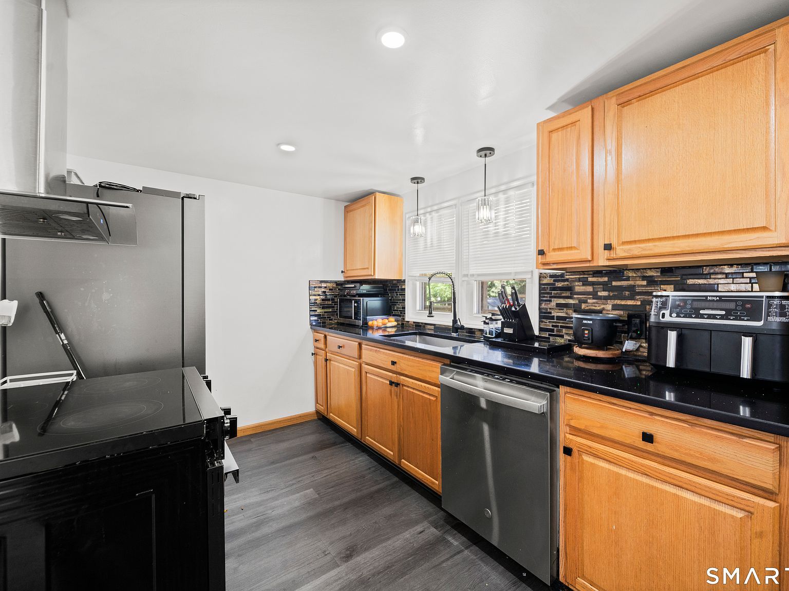 49 Maple Avenue Uncasville, CT 06382 - Thumbnail 5