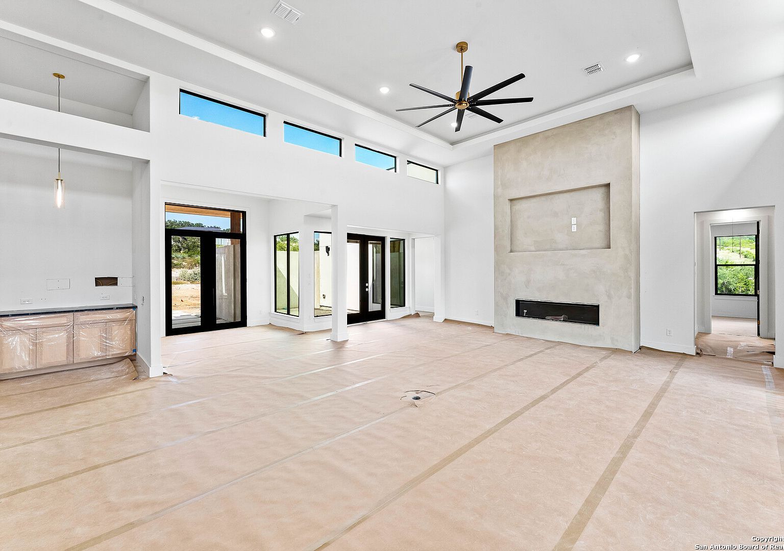 23205 Logan Cyn San Antonio, TX 78255 - Thumbnail 5