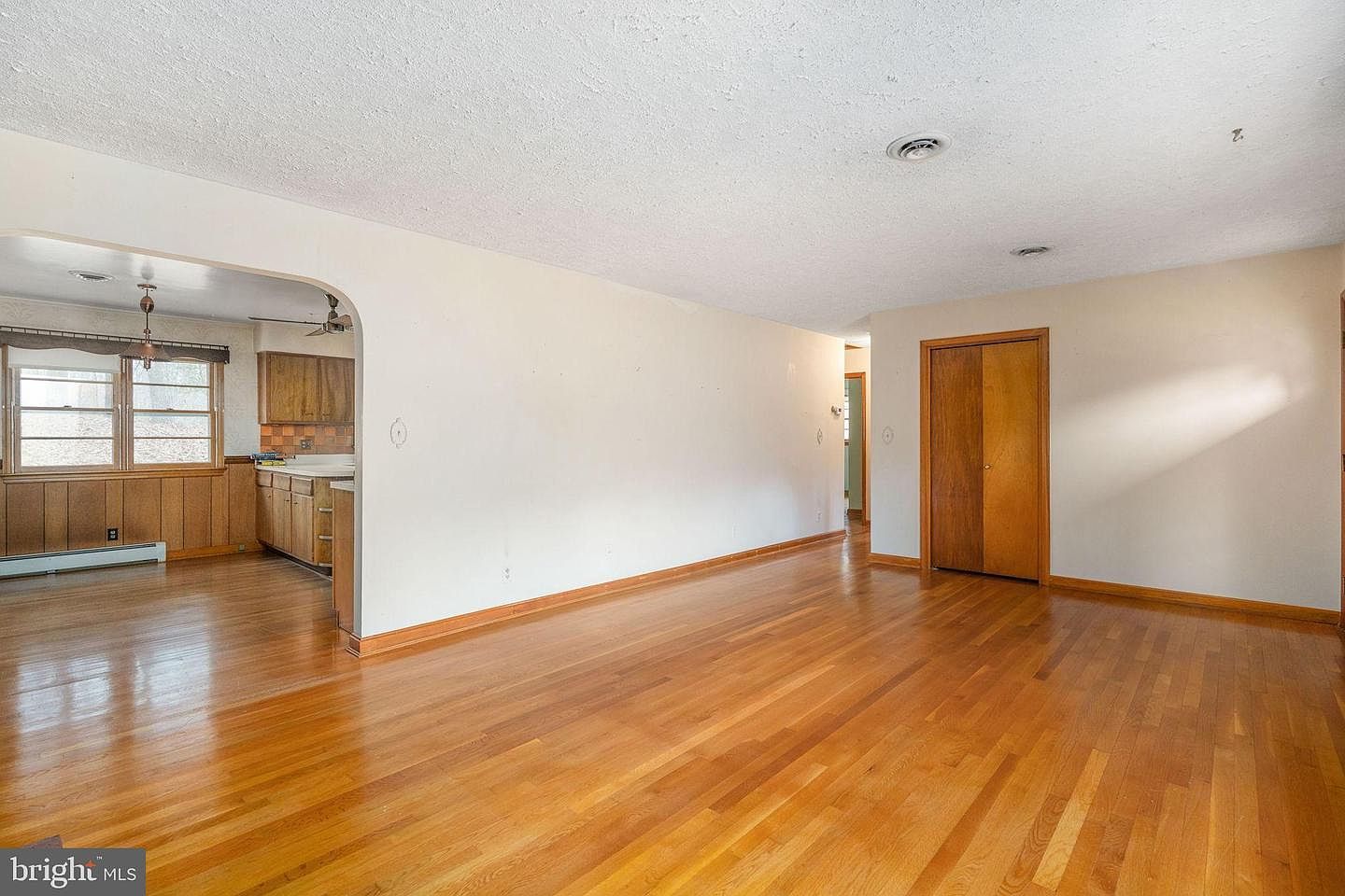 8710 Thornton Rolling Rd Fredericksburg, VA 22408 - Thumbnail 5