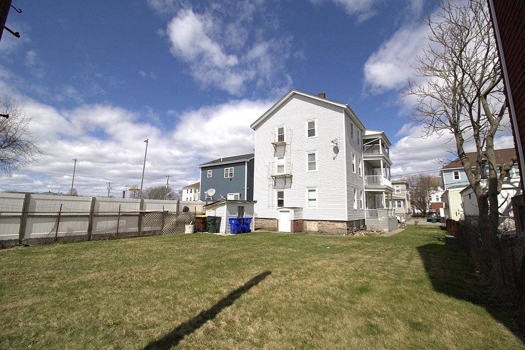 771 Globe St Fall River, MA 02724 - Thumbnail 5