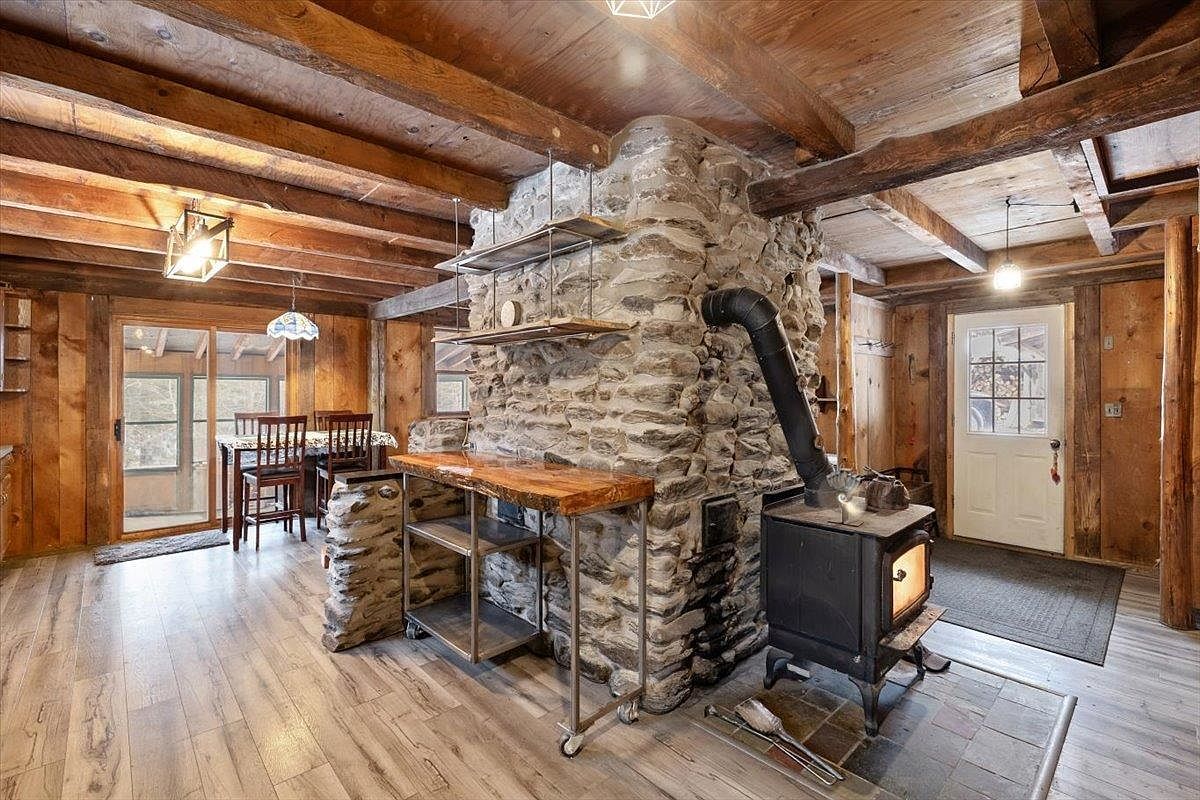 383 Jones Rd Franklin, VT 05457 - Thumbnail 5