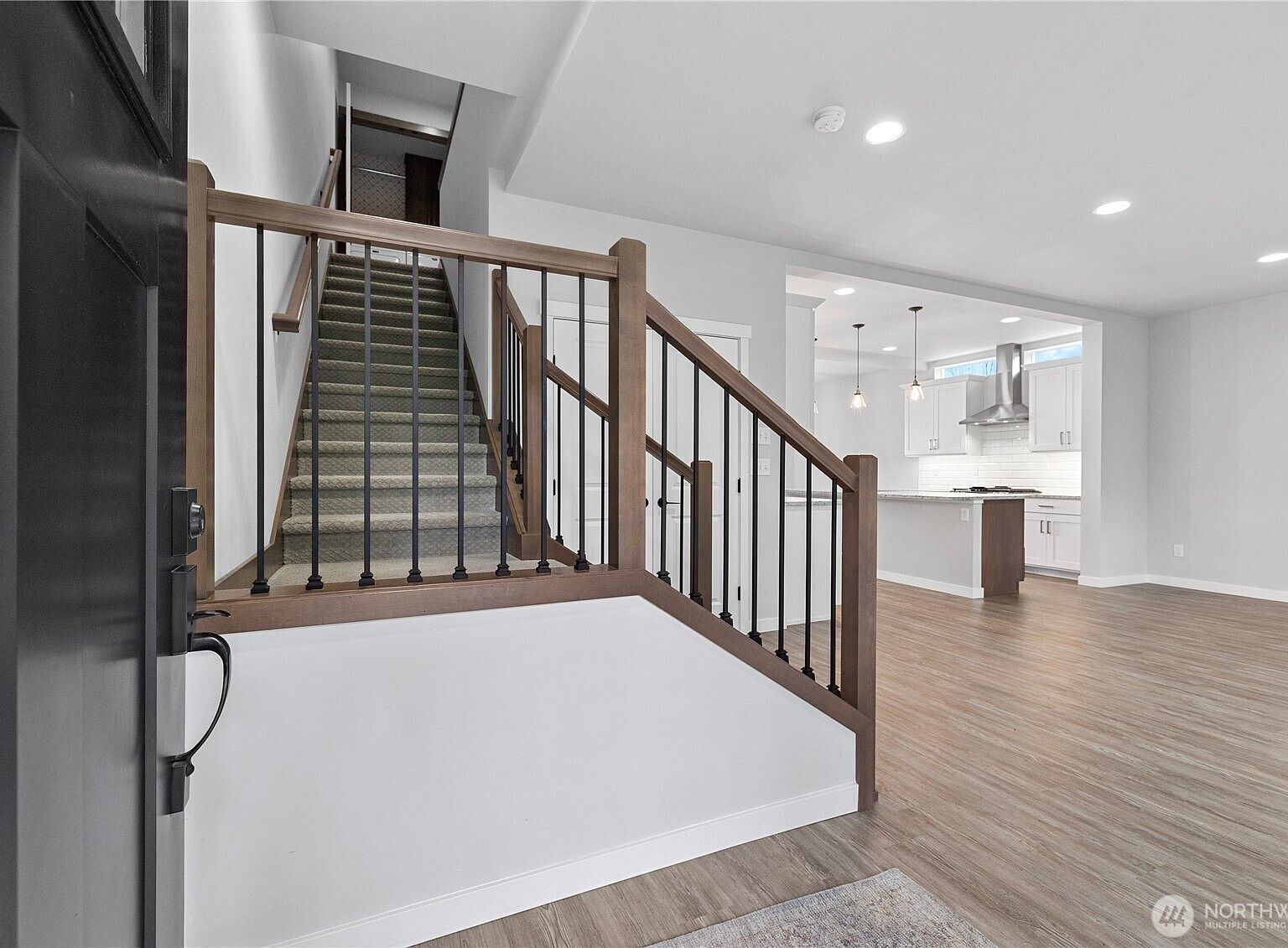 529 Ball St #A & B Sedro Woolley, WA 98284 - Thumbnail 5