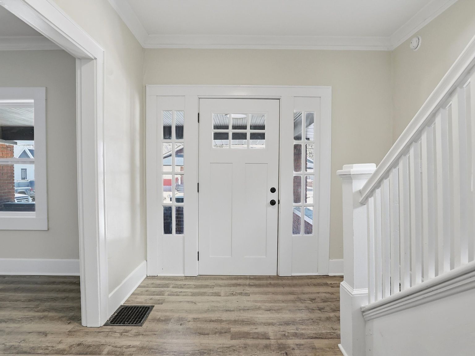 2165 N Harding St Indianapolis, IN 46202 - Thumbnail 5