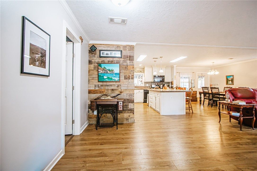 245 Ravenwood Rd Waynesville, GA 31566 - Thumbnail 5