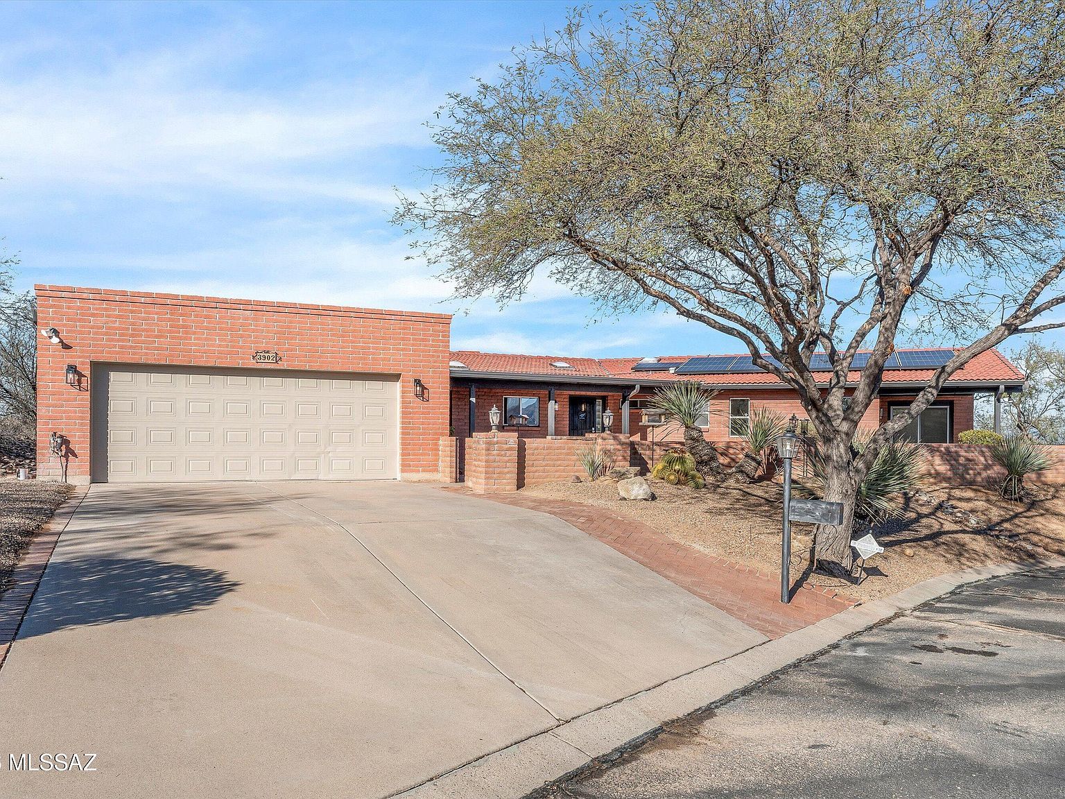 3902 S Via Del Ruisenor Green Valley, AZ 85622 - Thumbnail 5