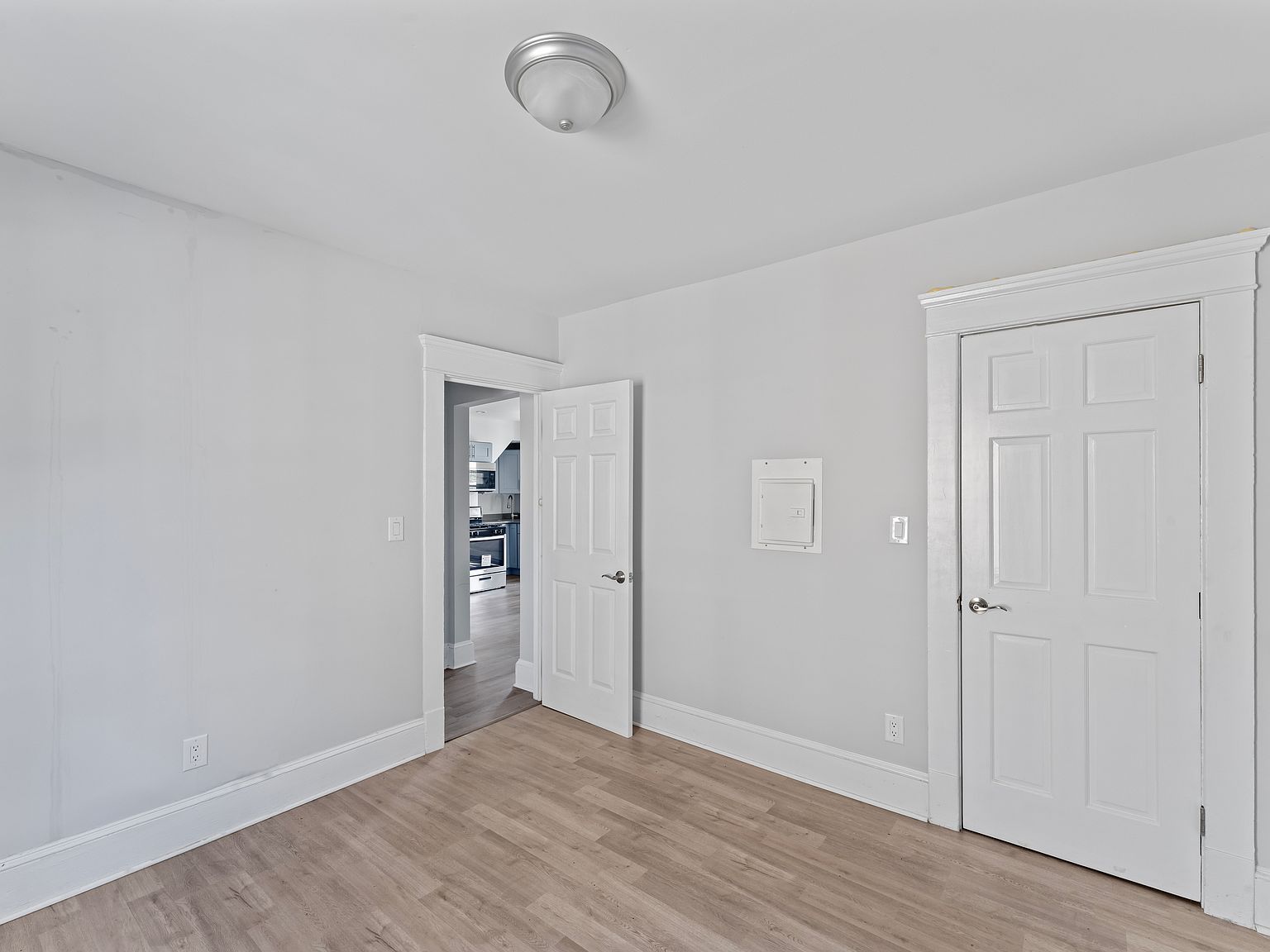 36 Taylor Ave Norwalk, CT 06854 - Thumbnail 5
