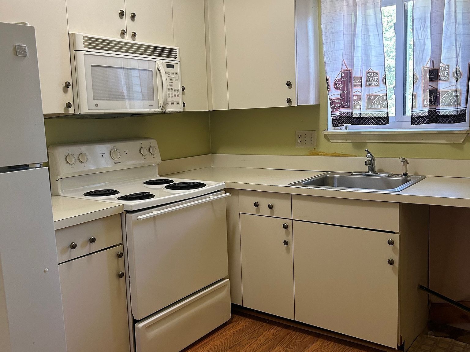 147 Hamden Ave APT I Waterbury, CT 06704 - Thumbnail 5