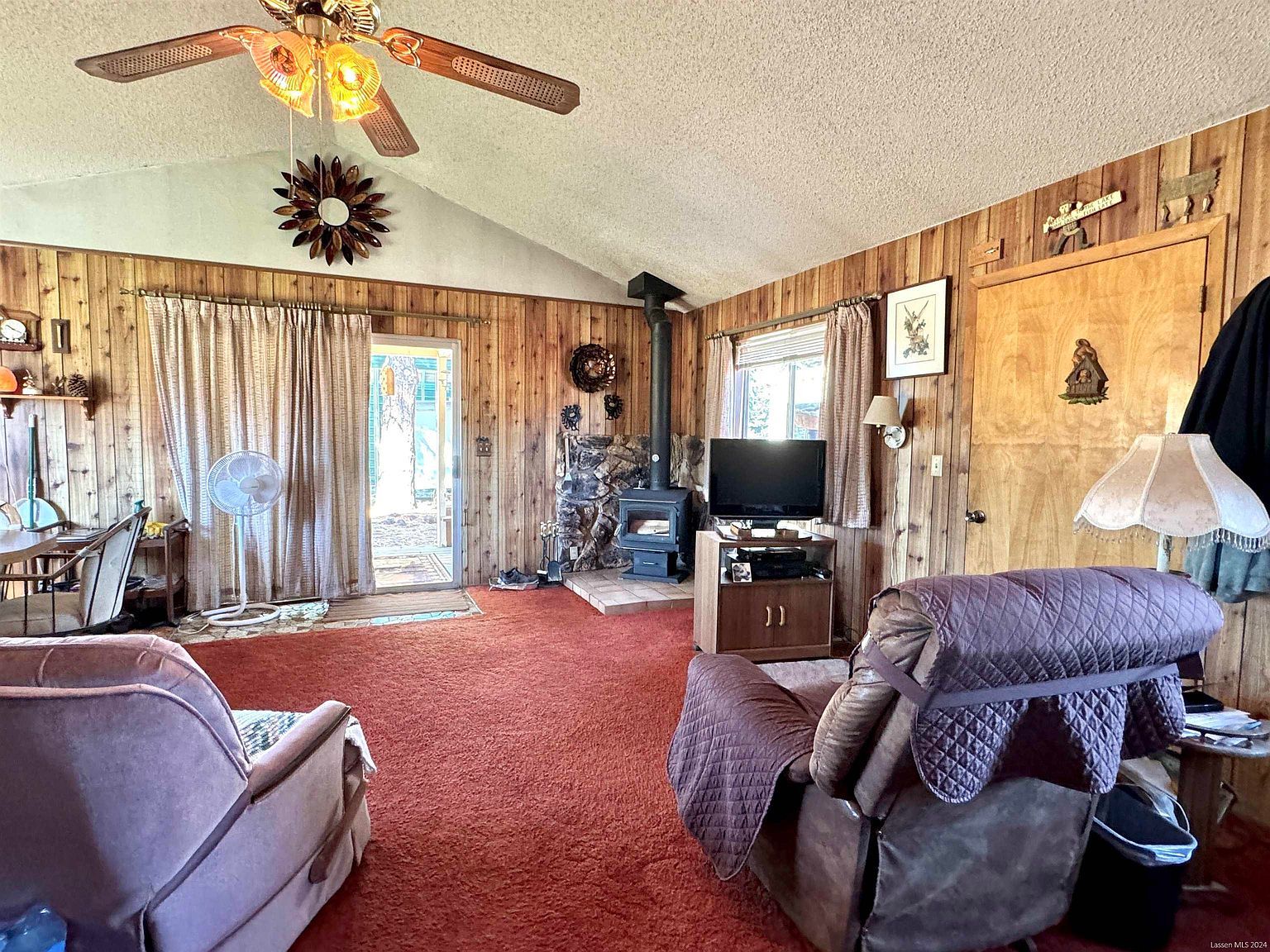 686-770 Bamboo Way Susanville, CA 96130 - Thumbnail 5