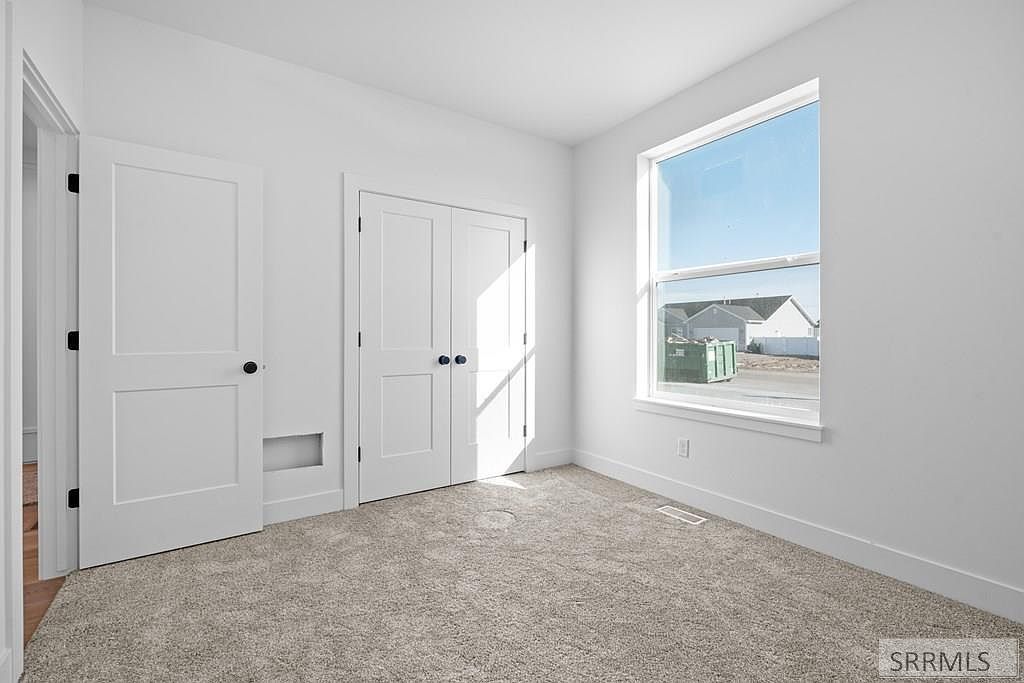 31 N Hemlock Ln Rigby, ID 83442 - Thumbnail 5