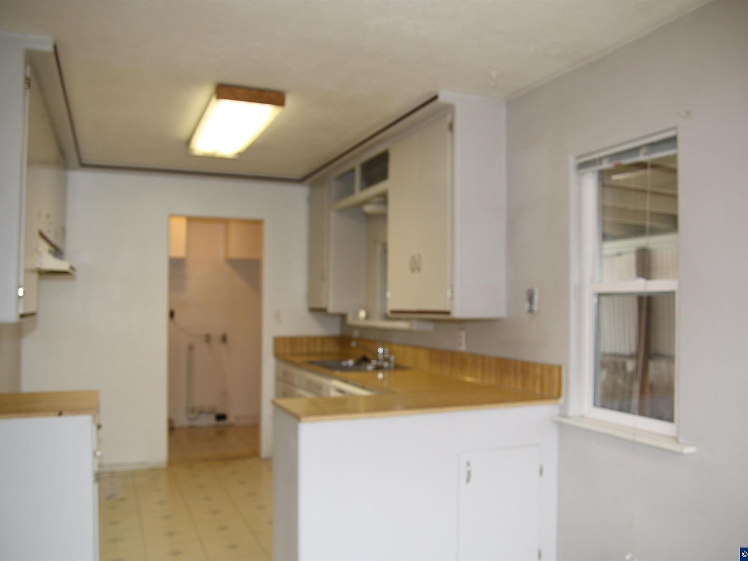 1935 Tudor Way Southeast Way Albany, OR 97322 - Thumbnail 5